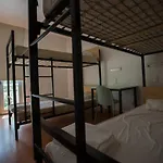 Hi - De Juventude Hostel *