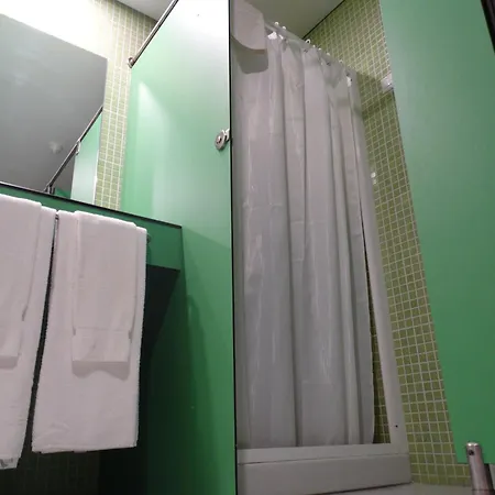 Hi - De Juventude Hostel *