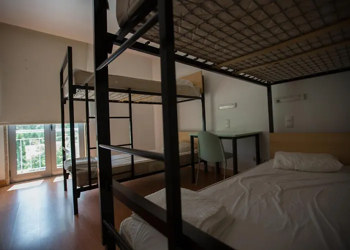 Hi - De Juventude Hostel *